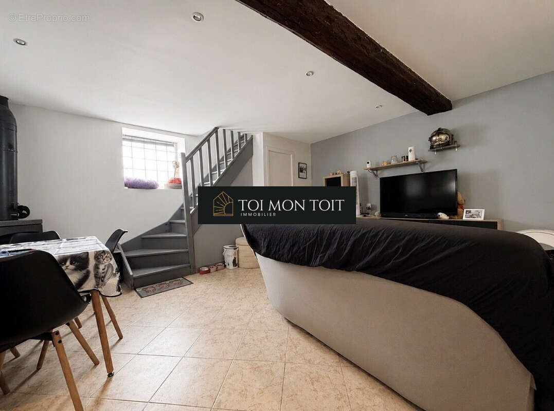 Maison 57 m² à Fosses  - photo 2