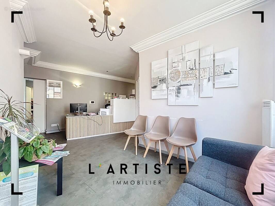 Commerce à SAINT-ETIENNE-DU-ROUVRAY