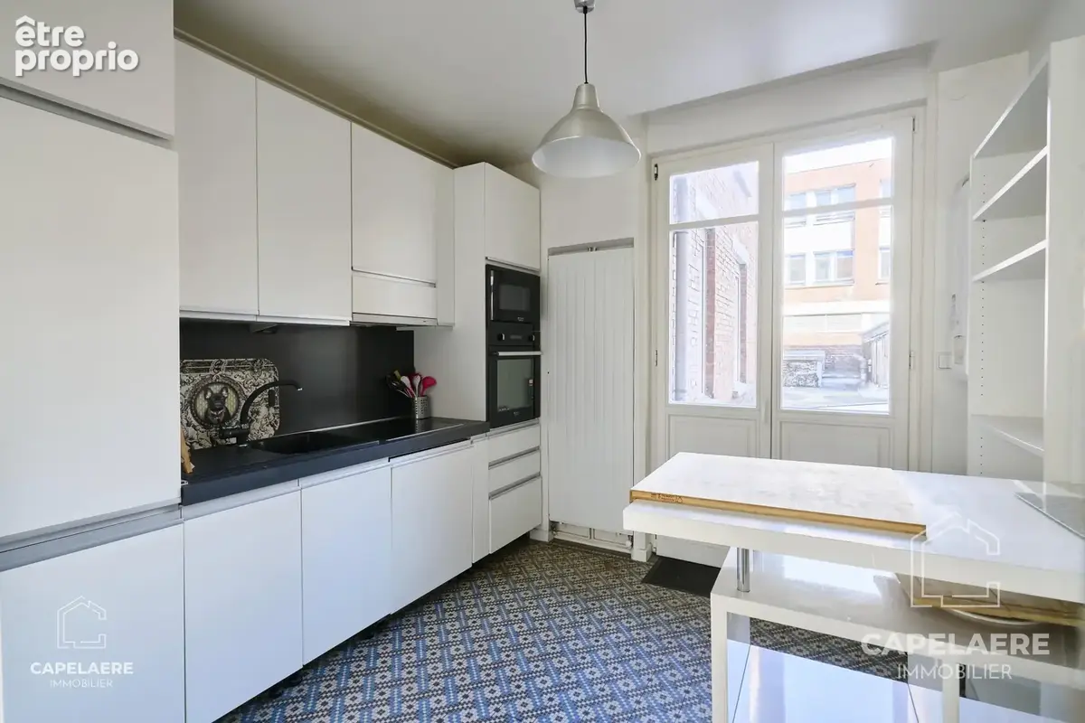Appartement T3 lumineux avec extérieur en hyper centre de Lille - photo 7