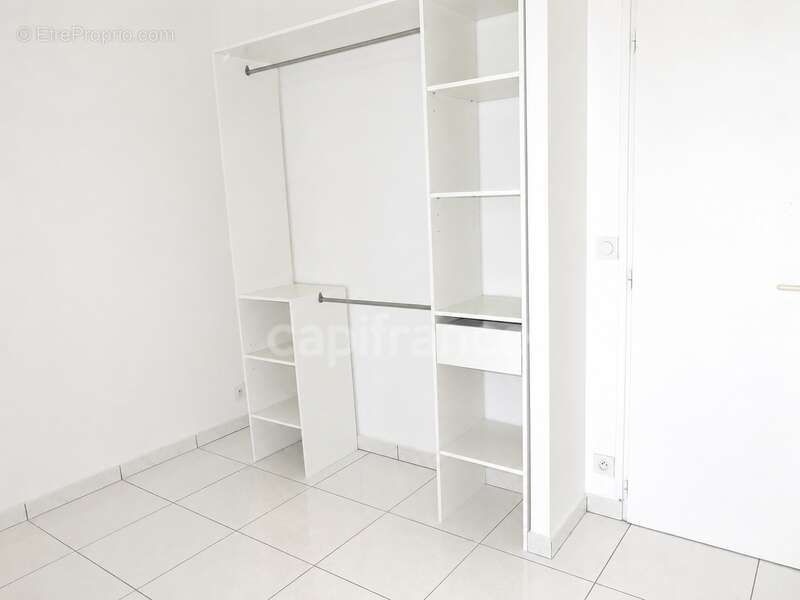 Un lot de 4 appartements à vendre sur SAUJON (17) - Centre ville - photo 8
