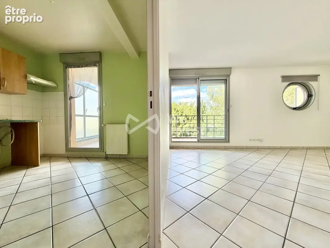 Appartement 5 pièces 91 m² à vendre à Riom (63200) - photo 4