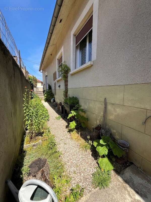 Maison à VERREY-SOUS-SALMAISE