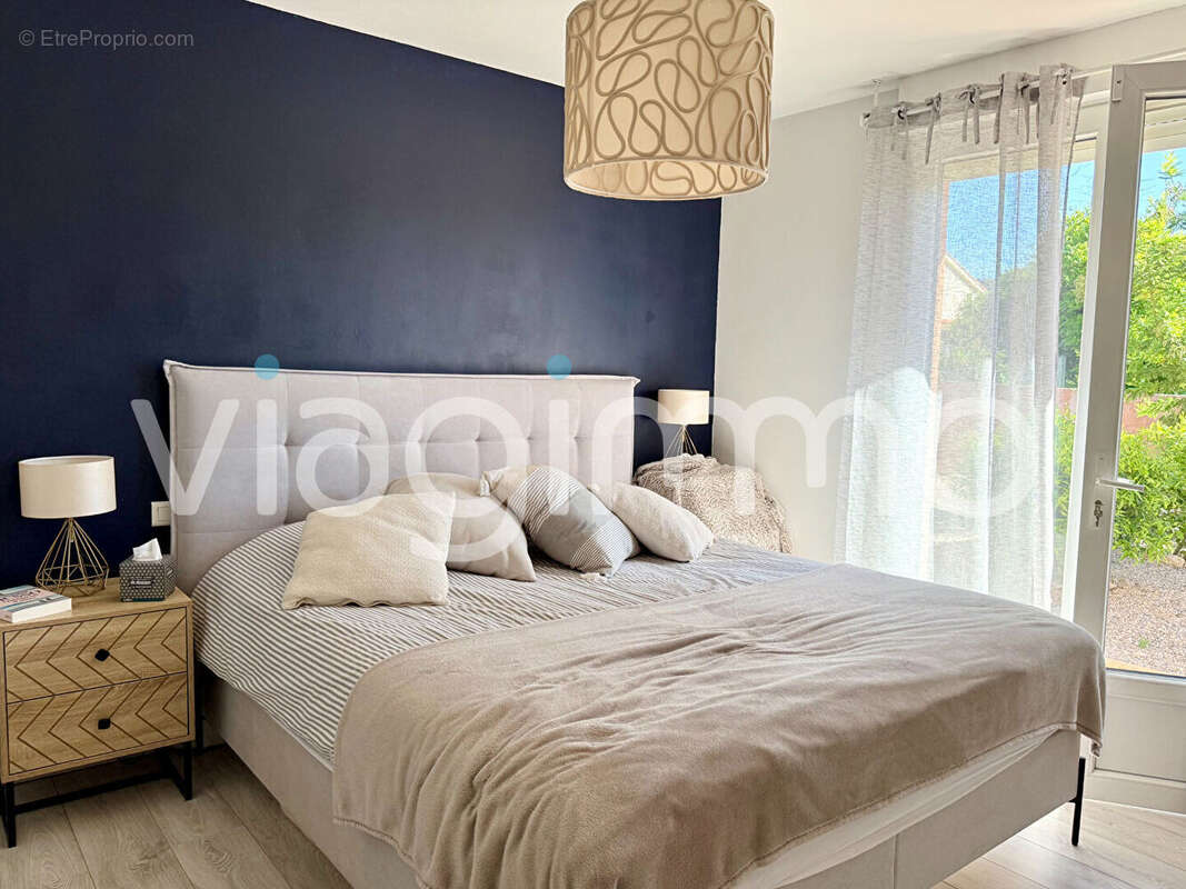 Maison à PUGET-VILLE