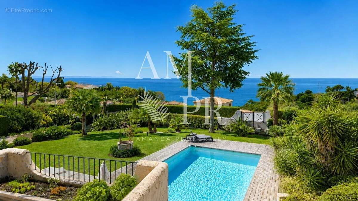 En Co-Exclusivité Amanda Properties – Villa  Vue Mer – 5 Chambres-  Piscine, Séjour et Suite maître  de Plain-Pied - photo 10