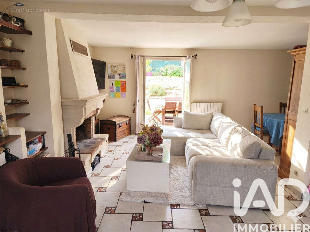 Maison 113 m² à Magny-En-Vexin  - photo 3