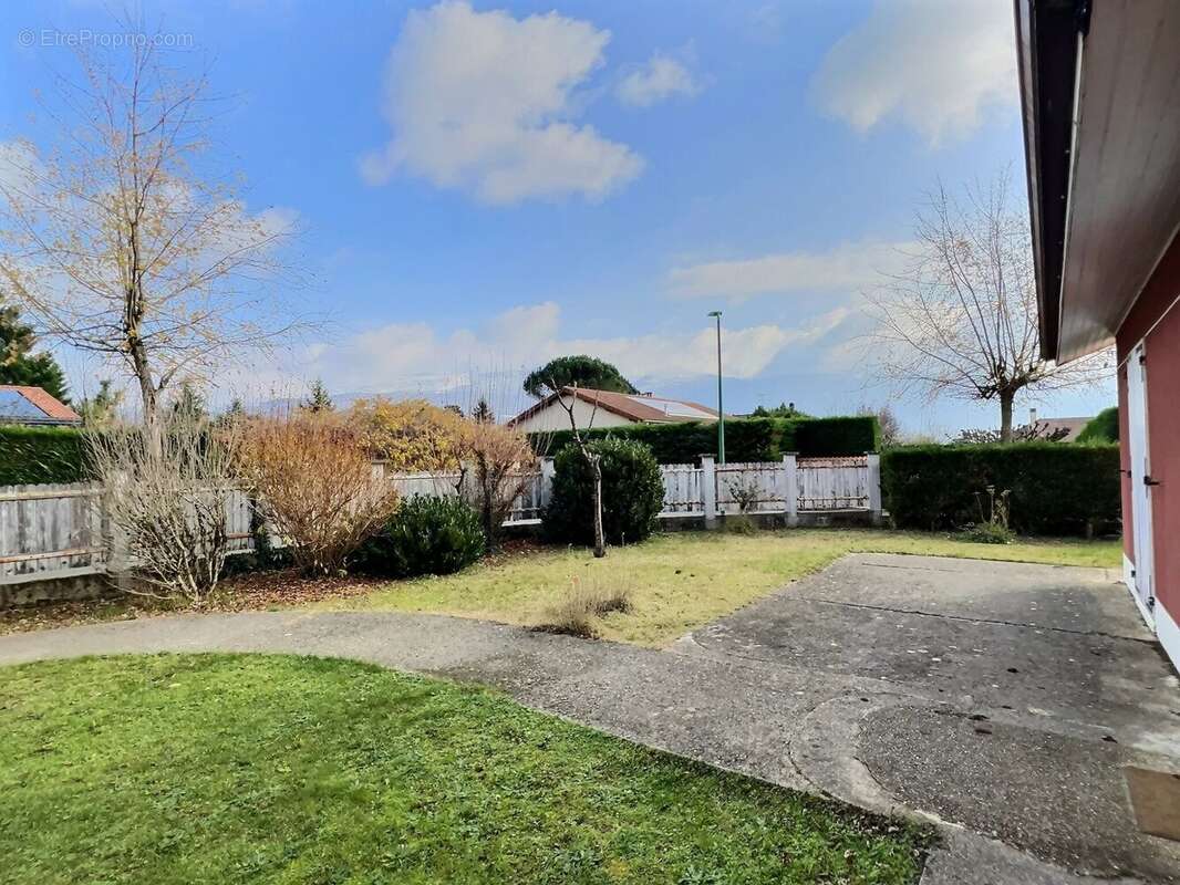 Maison à SAINT-SAUVEUR