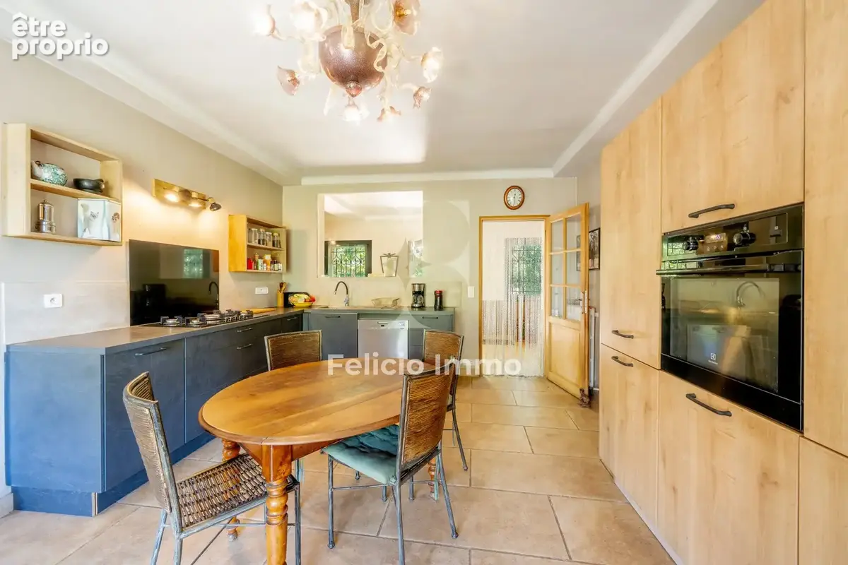 Maison 5 pièces 130 m² à vendre à Saint-Vallier-De-Thiey (06460) - photo 8