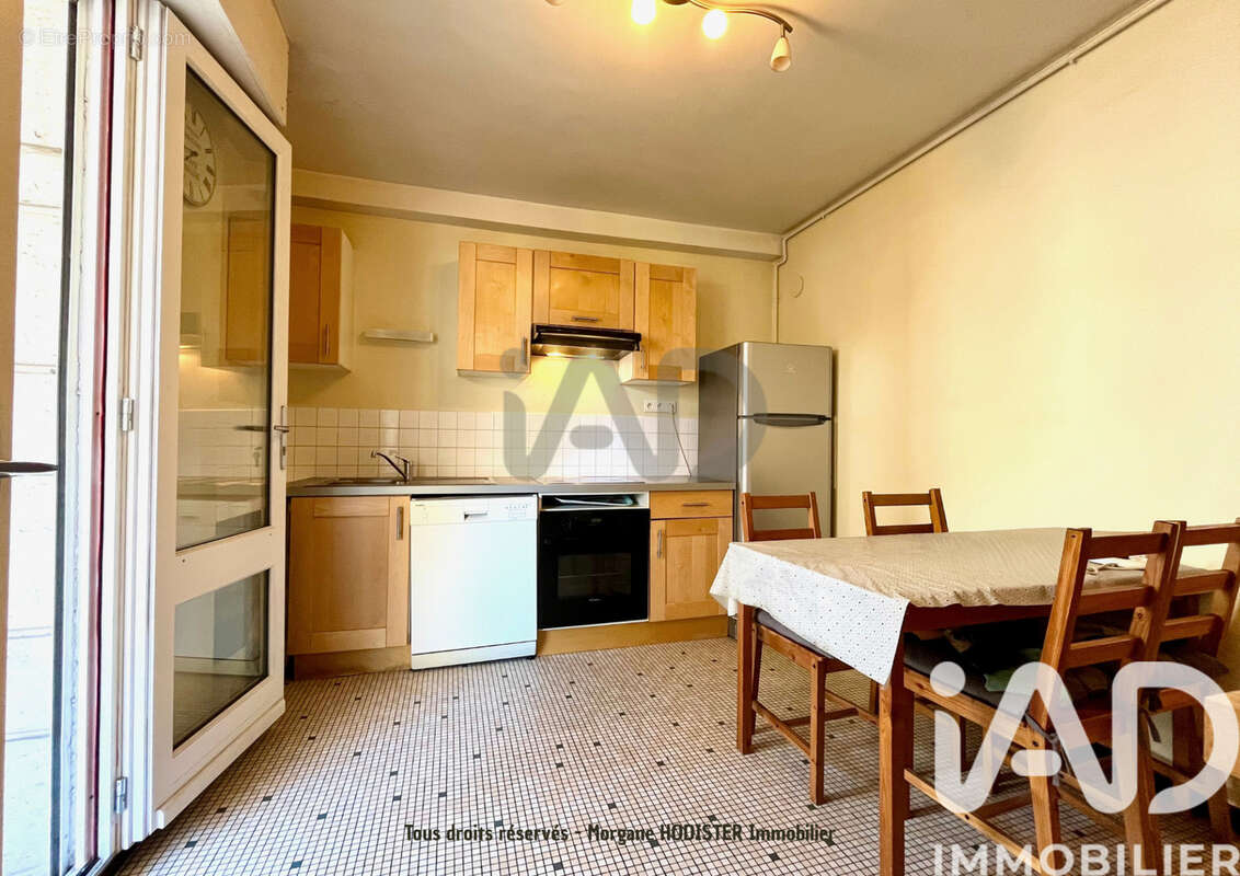Photo 9 - Appartement à CHARLEVILLE-MEZIERES