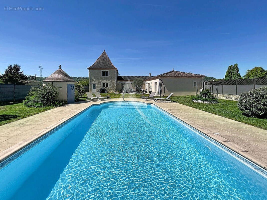 Maison à PRAYSSAC