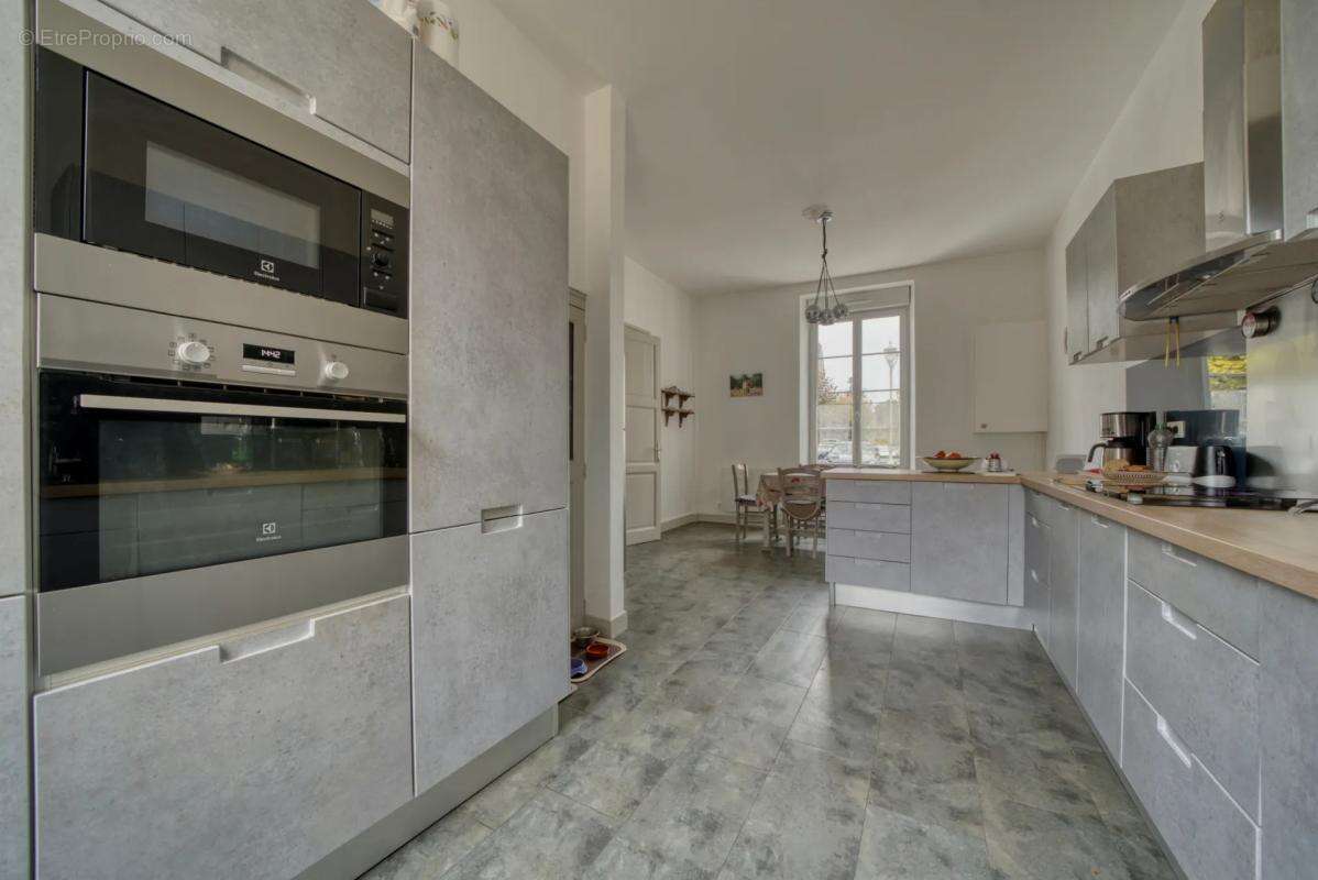 Maison à MATHA