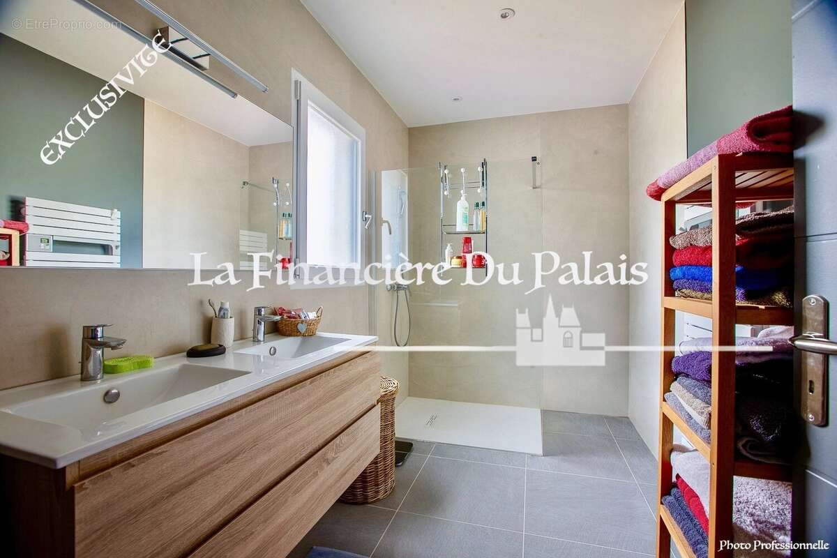 Maison à MESCHERS-SUR-GIRONDE