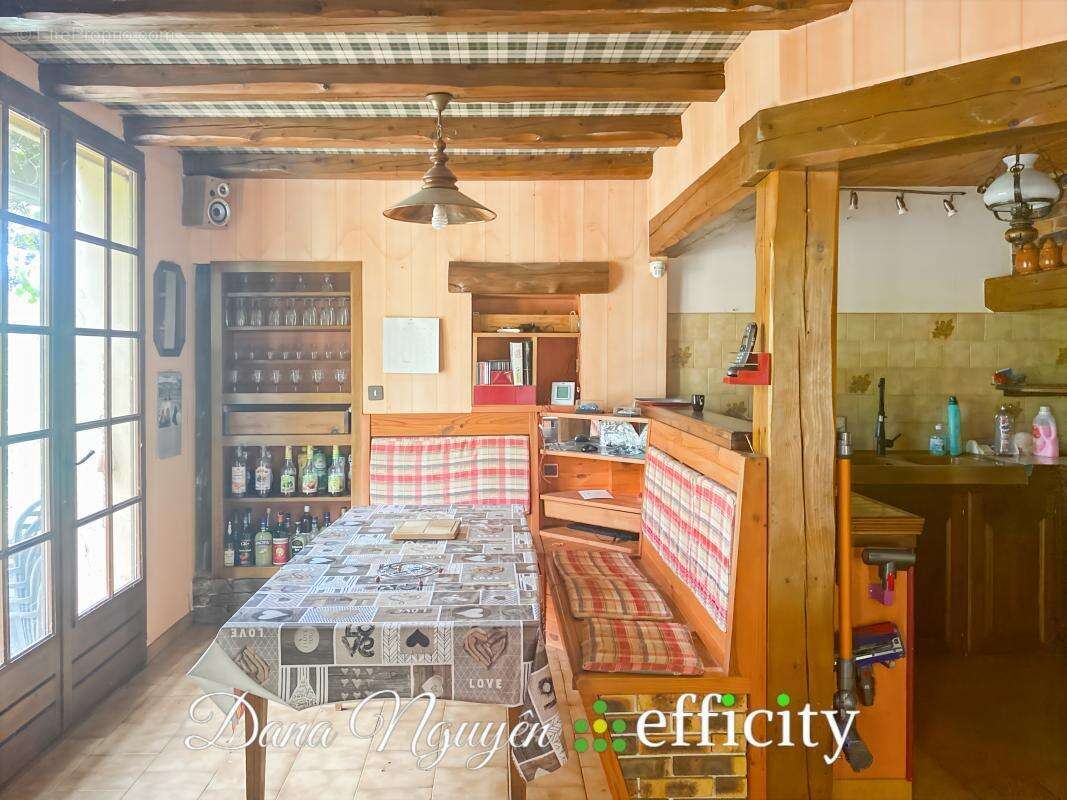 Maison à CHAMBORIGAUD