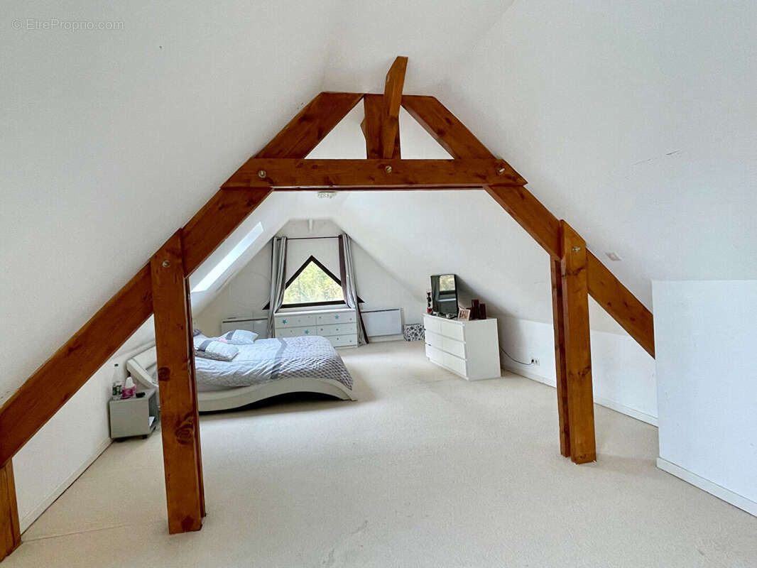 Maison à SAINT-CREPIN-IBOUVILLERS