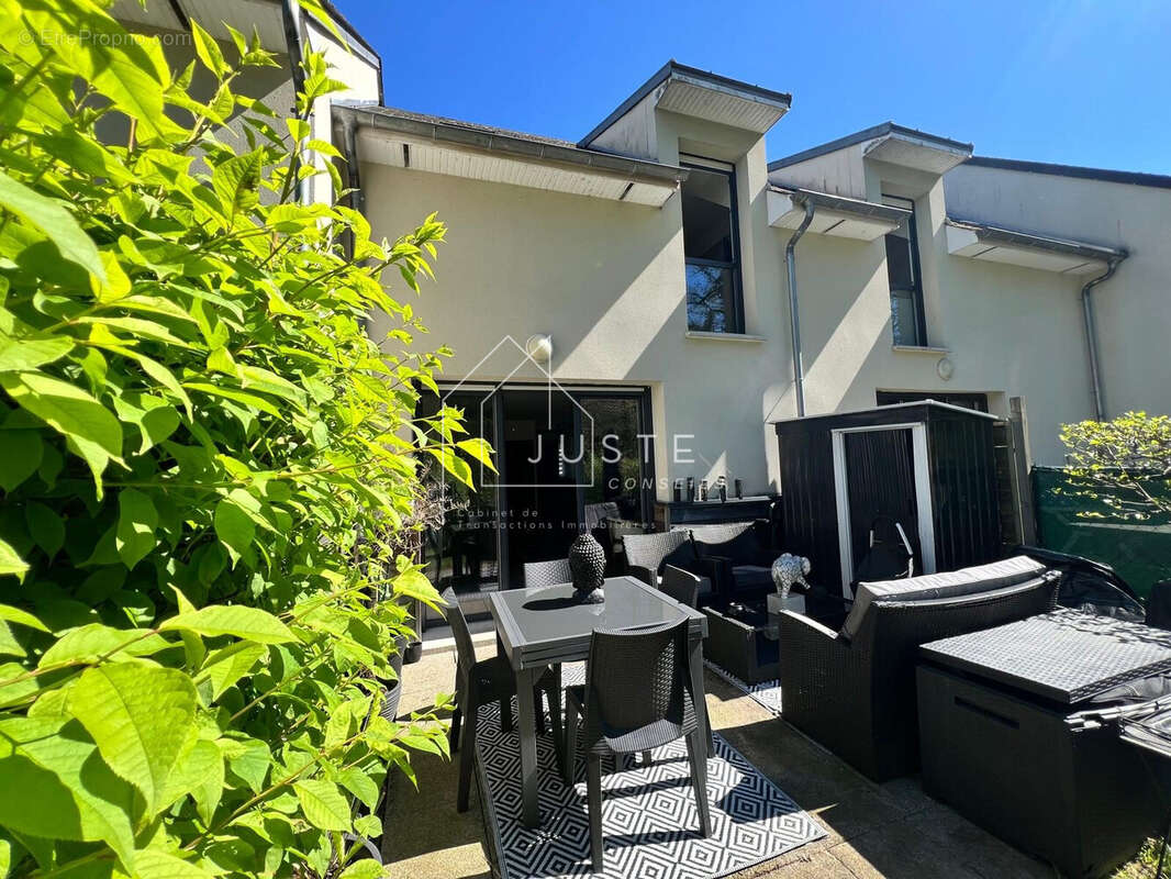 Maison à NOTRE-DAME-DE-BONDEVILLE