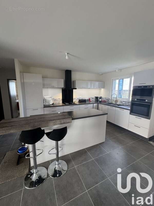 Photo 7 - Maison à SAINT-DENIS-DE-L'HOTEL