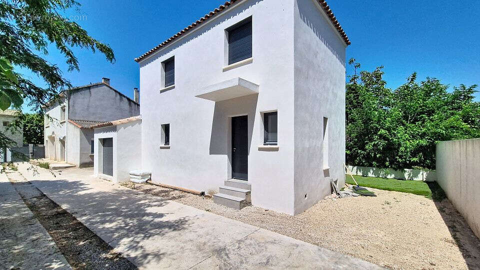 Maison à LUNEL