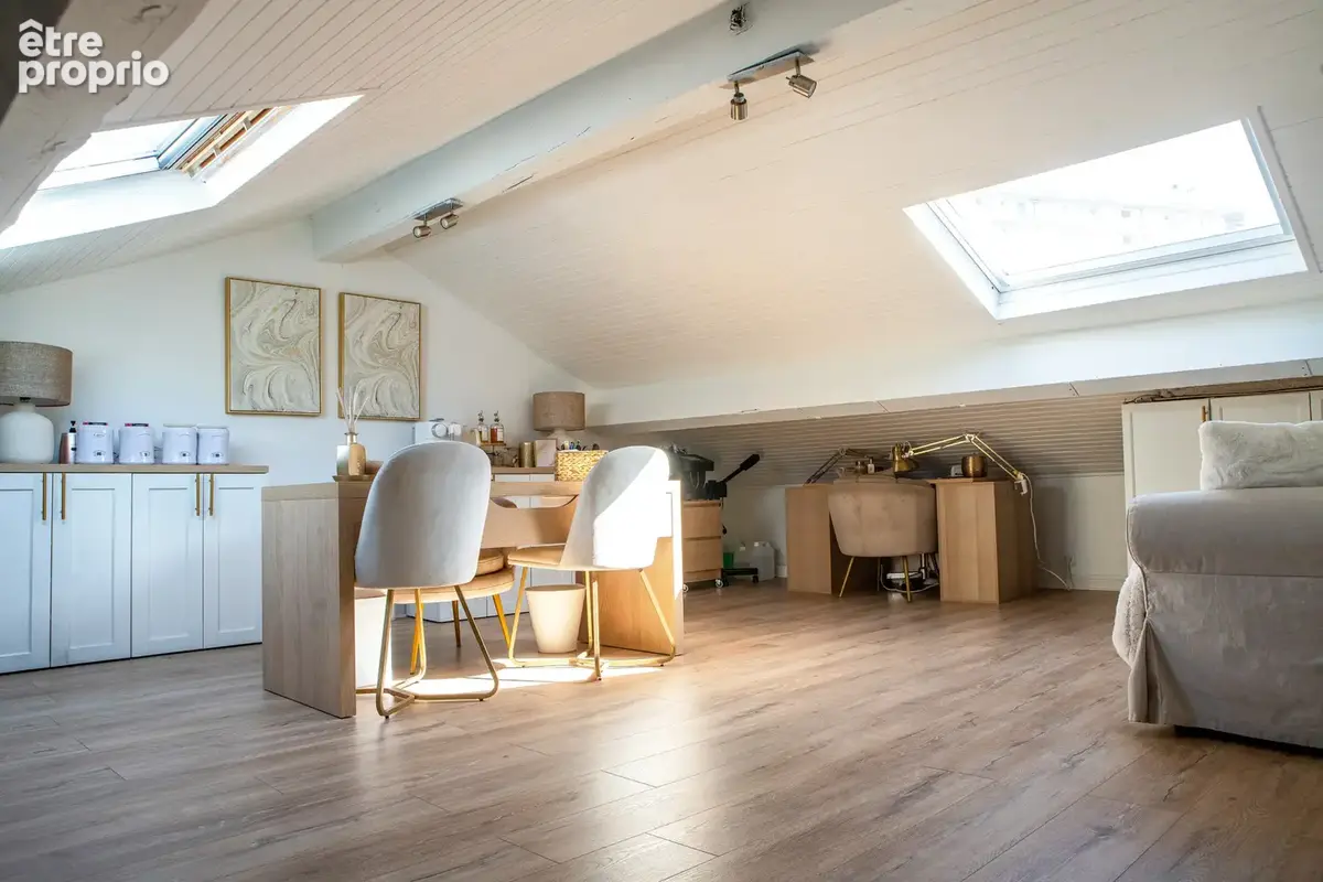 À vendre   Maison impeccable avec extérieur convivial   Lyon 8e - photo 11