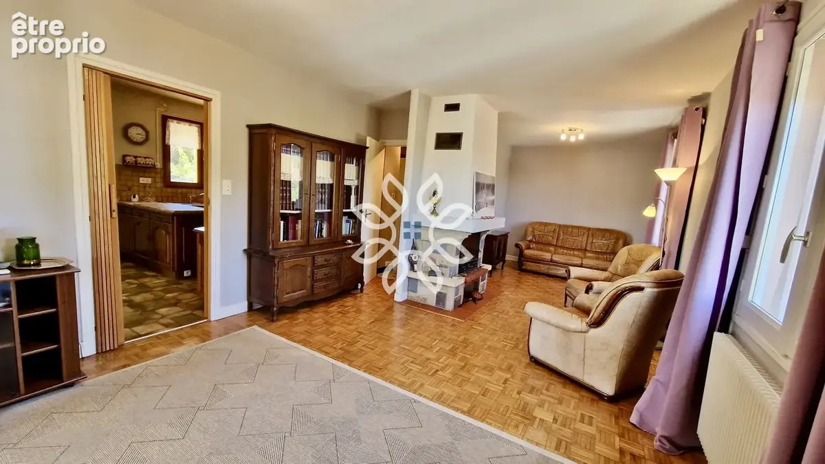 Maison 3 chambres avec terrain et 2 garages   Proche Brioude - photo 2