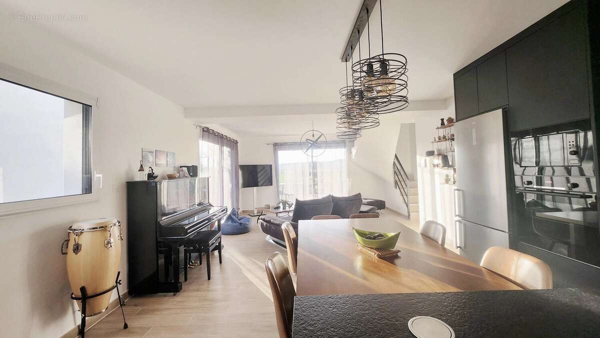 Maison à THIL