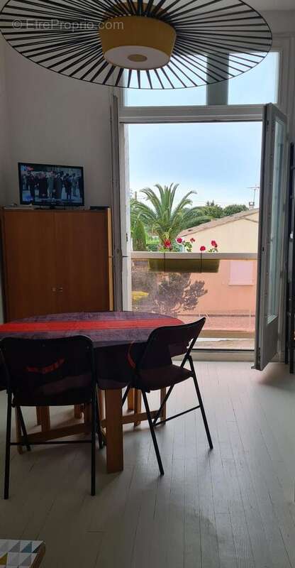 Photo 3 - Appartement à SAINT-GEORGES-DE-DIDONNE