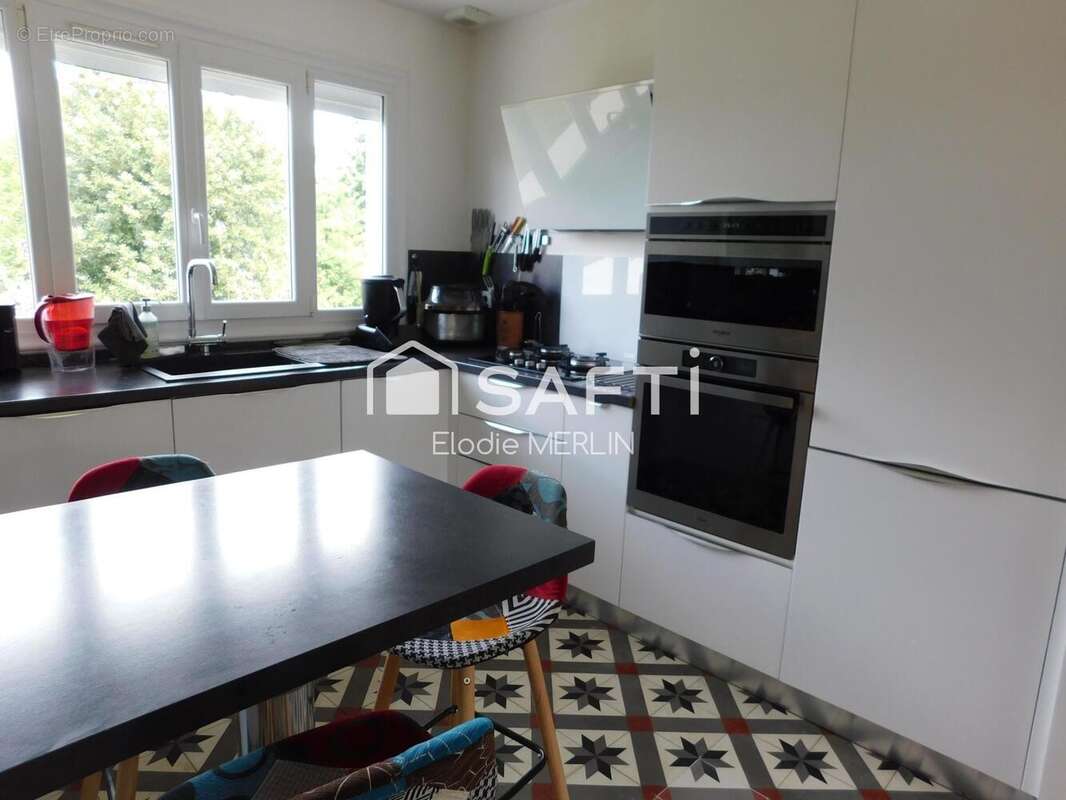 Maison 198 m² à Saint-Pierre-Les-Nemours  - photo 7