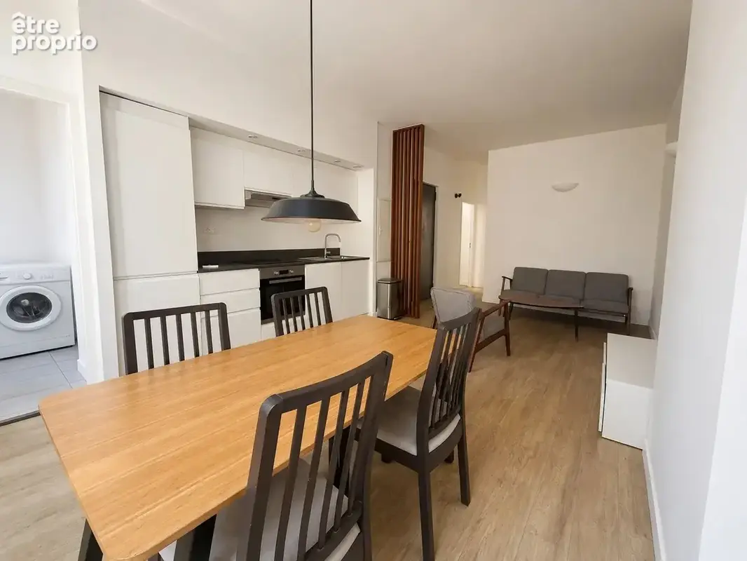 Appartement 3 pièces 53 m² à vendre à Marseille-6e (13006) - photo 2