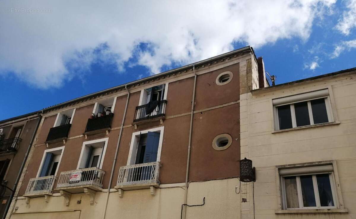 Appartement à MEZE