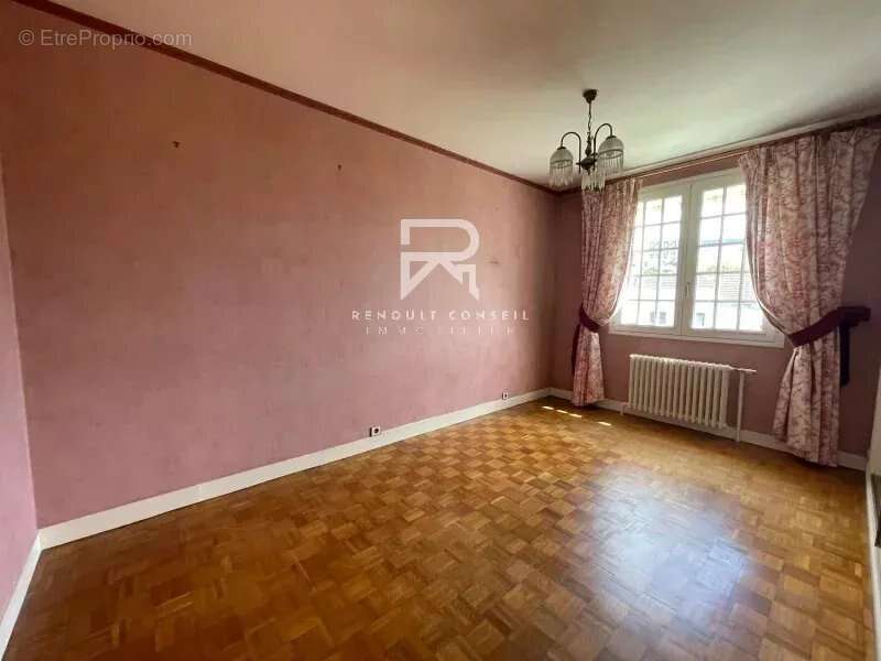 A vendre maison spacieuse située au Montfortin - photo 11