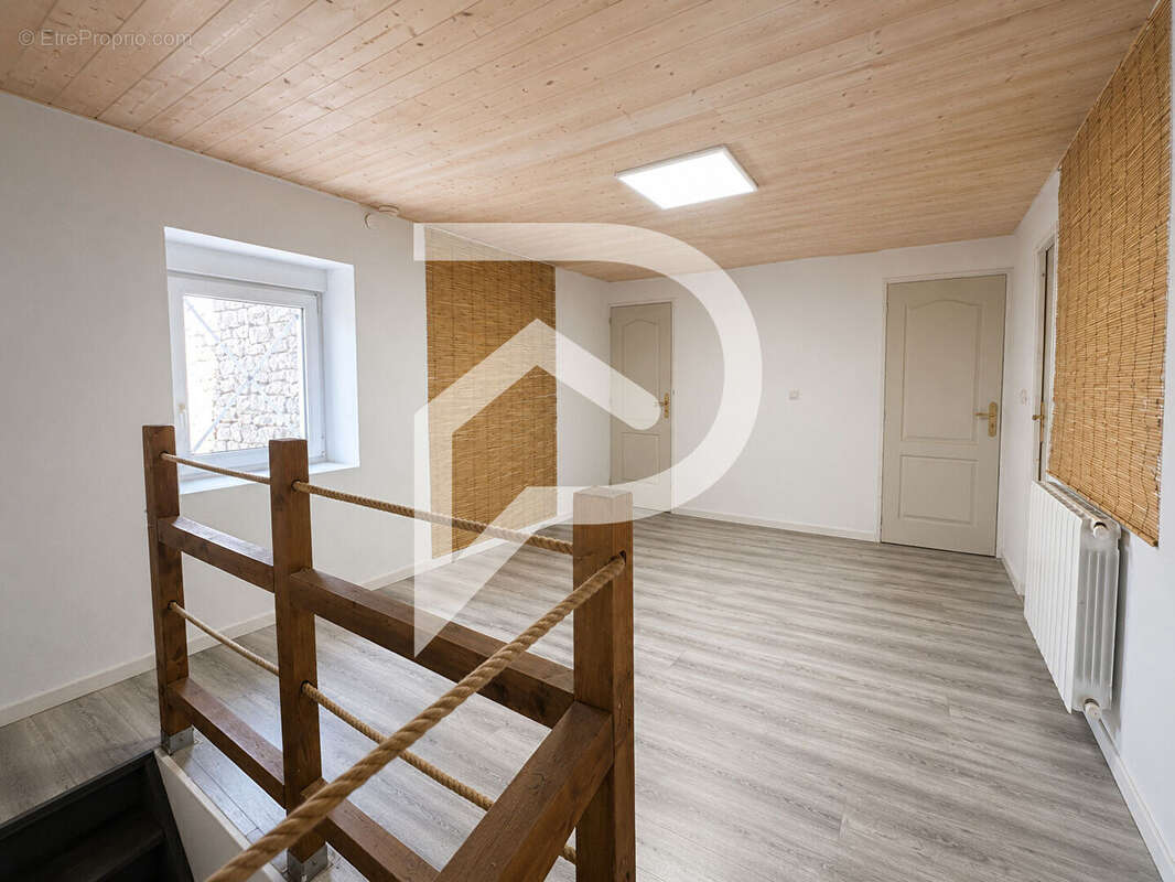 Maison de charme 116 m² à Aspach 4 chambres, grange à aménager - photo 5