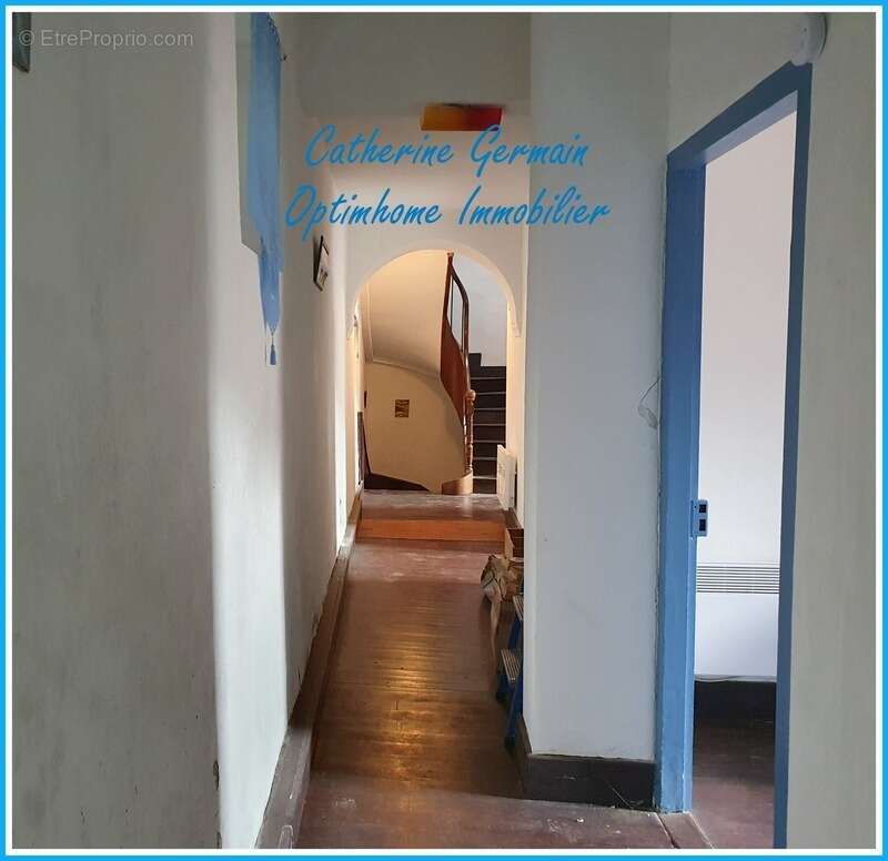 Maison à LESPINASSIERE
