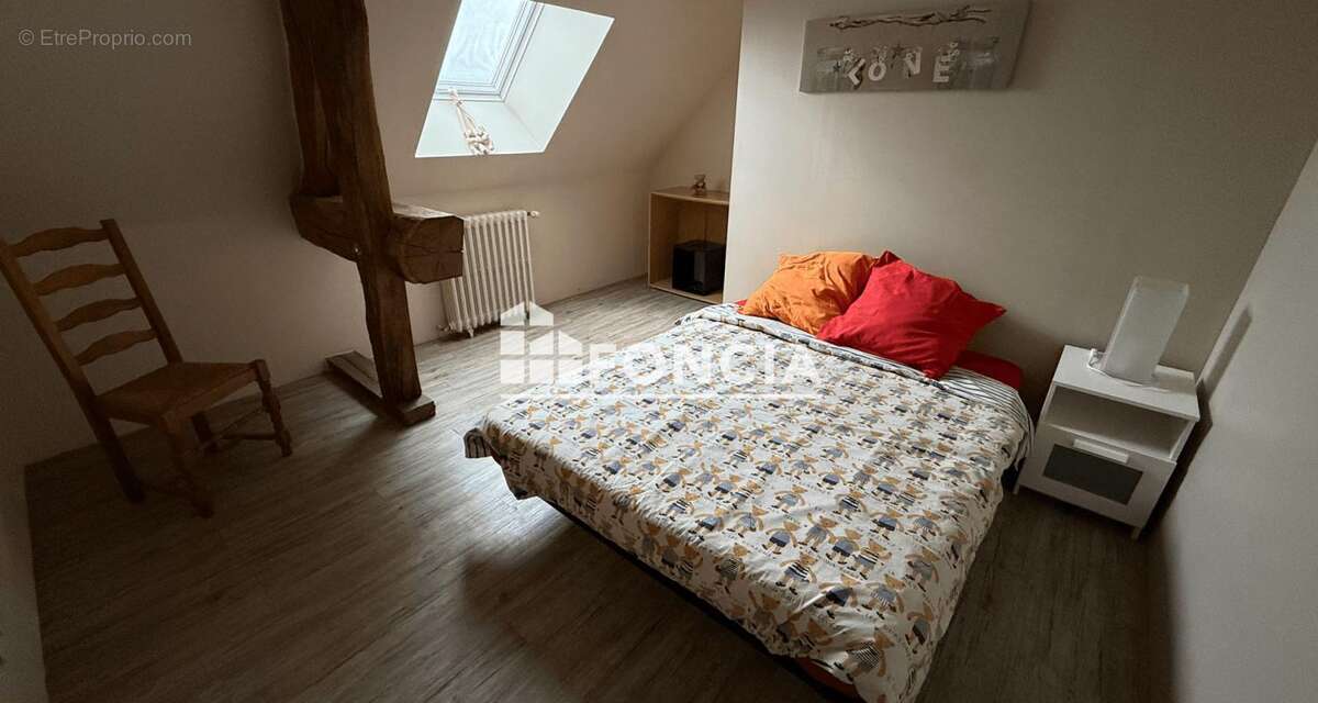 Maison à SAINT-EPAIN