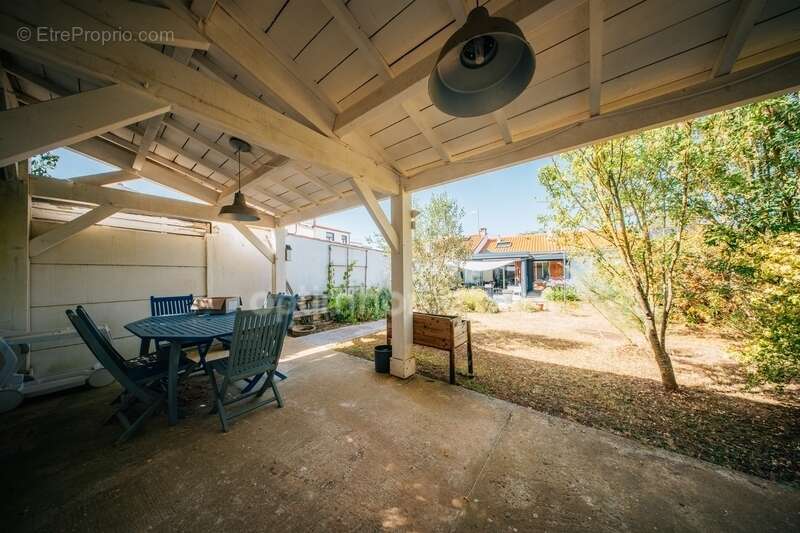 Maison à vendre 6 pièces LA ROCHELLE (17) - photo 31