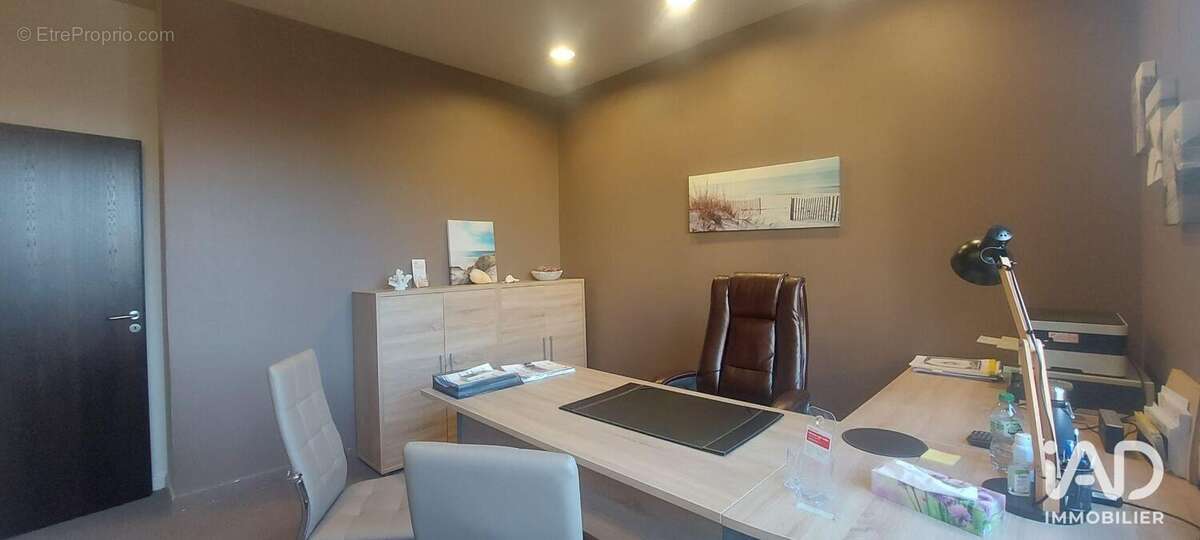 Photo 8 - Commerce à TALANGE