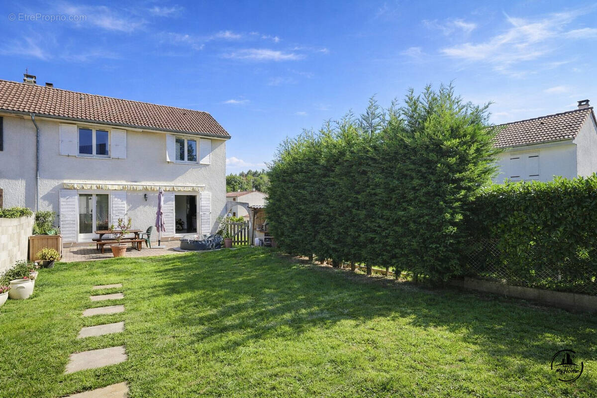 Maison à ROCHE-LA-MOLIERE