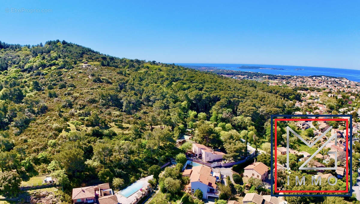 Maison à SIX-FOURS-LES-PLAGES