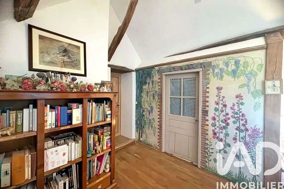 Maison 150 m² à Flacy  - photo 8