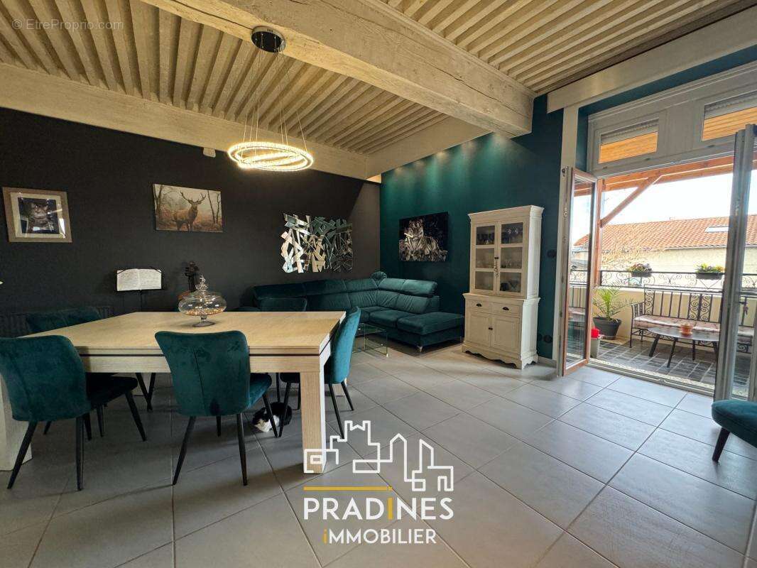 Appartement à VERNAISON