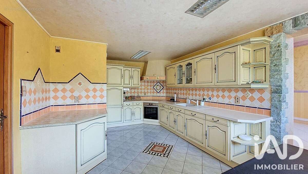 Maison 164 m² à Maubeuge  - photo 7