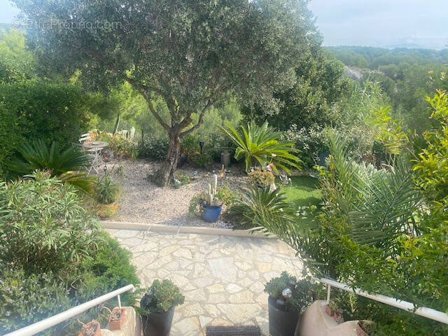 Maison à SAUSSET-LES-PINS