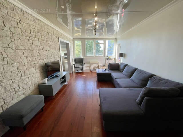 Appartement à CARBON-BLANC