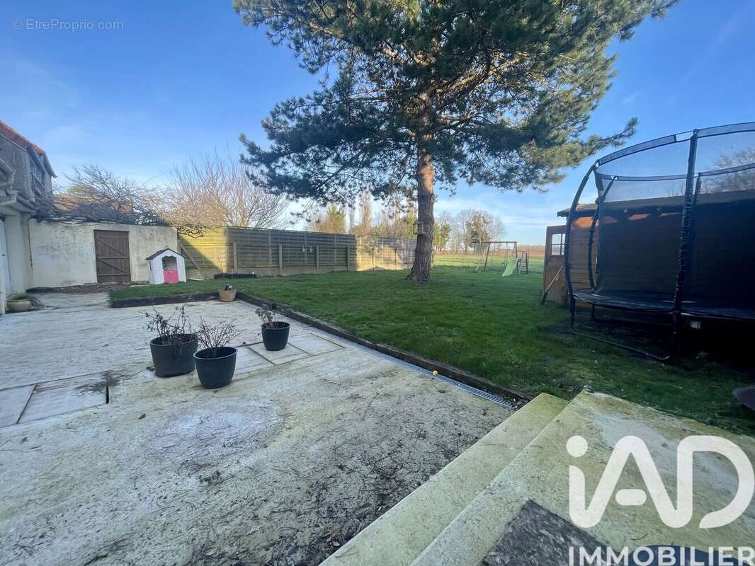 Maison 131 m² à Giremoutiers  - photo 2