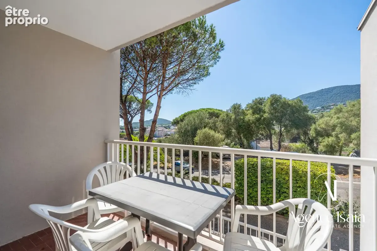 Appartement 2 pièces 54 m² à vendre à Cavalaire-Sur-Mer (83240) - photo 8
