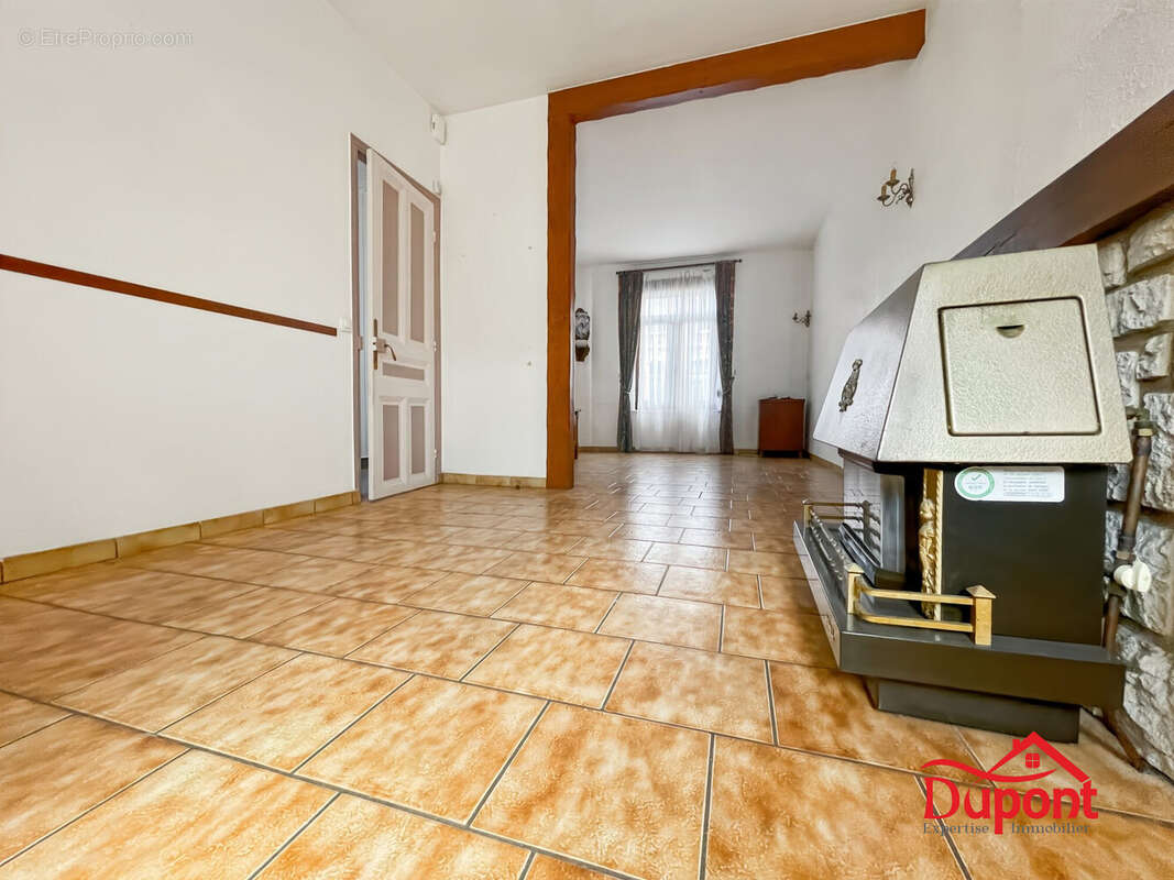 Maison à SAINT-QUENTIN