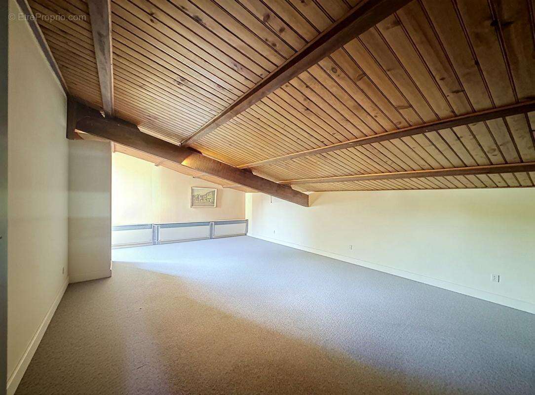 Sur les hauteurs d'aramon maison indivduelle t6 165m ² sur 886 m² - photo 13