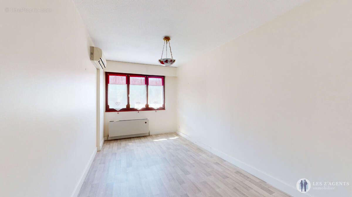 Appartement à ECHIROLLES