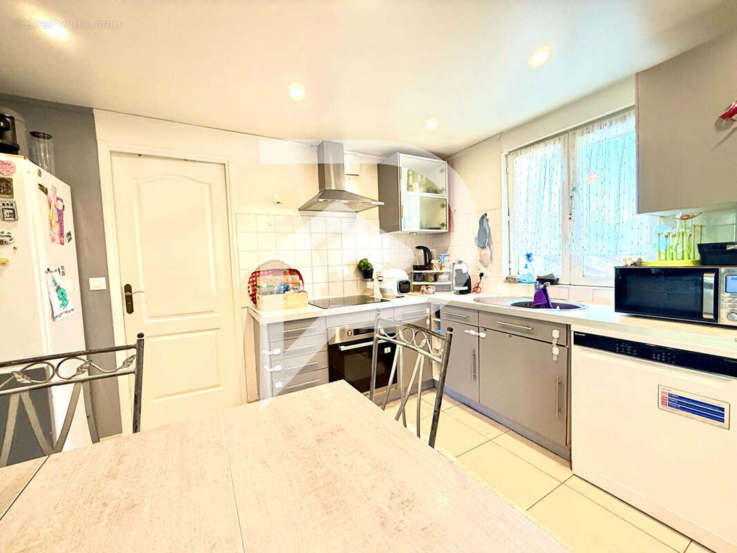 Appartement à MONTATAIRE