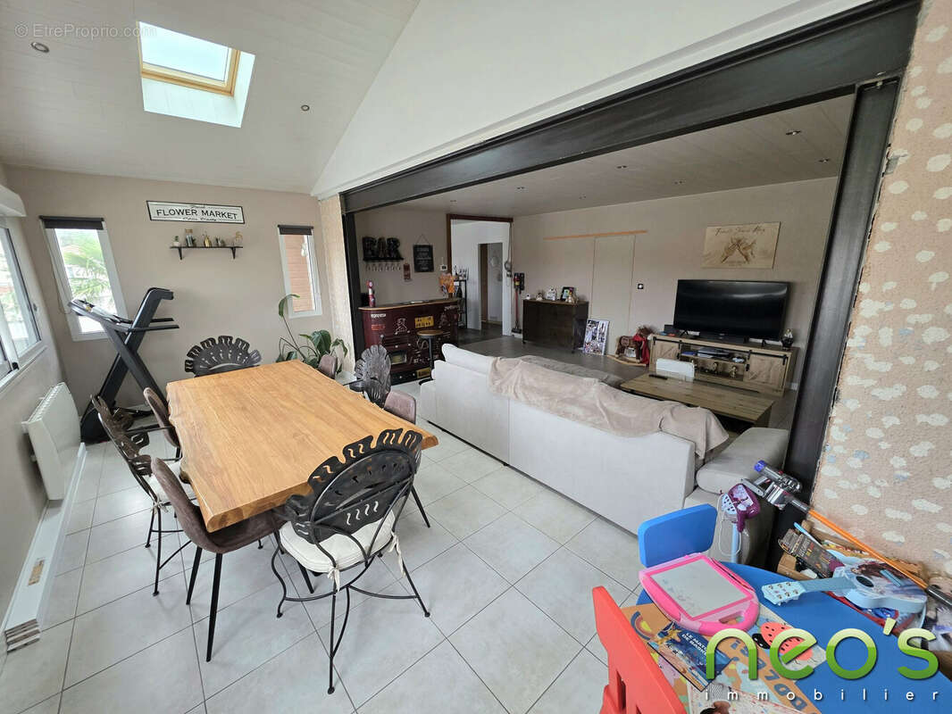 Maison à SAINT-LEGER-SOUS-CHOLET