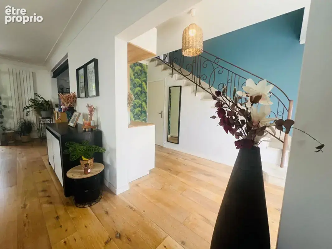 Maison de 161 m2 - 5 chambres - JARDIN - photo 6