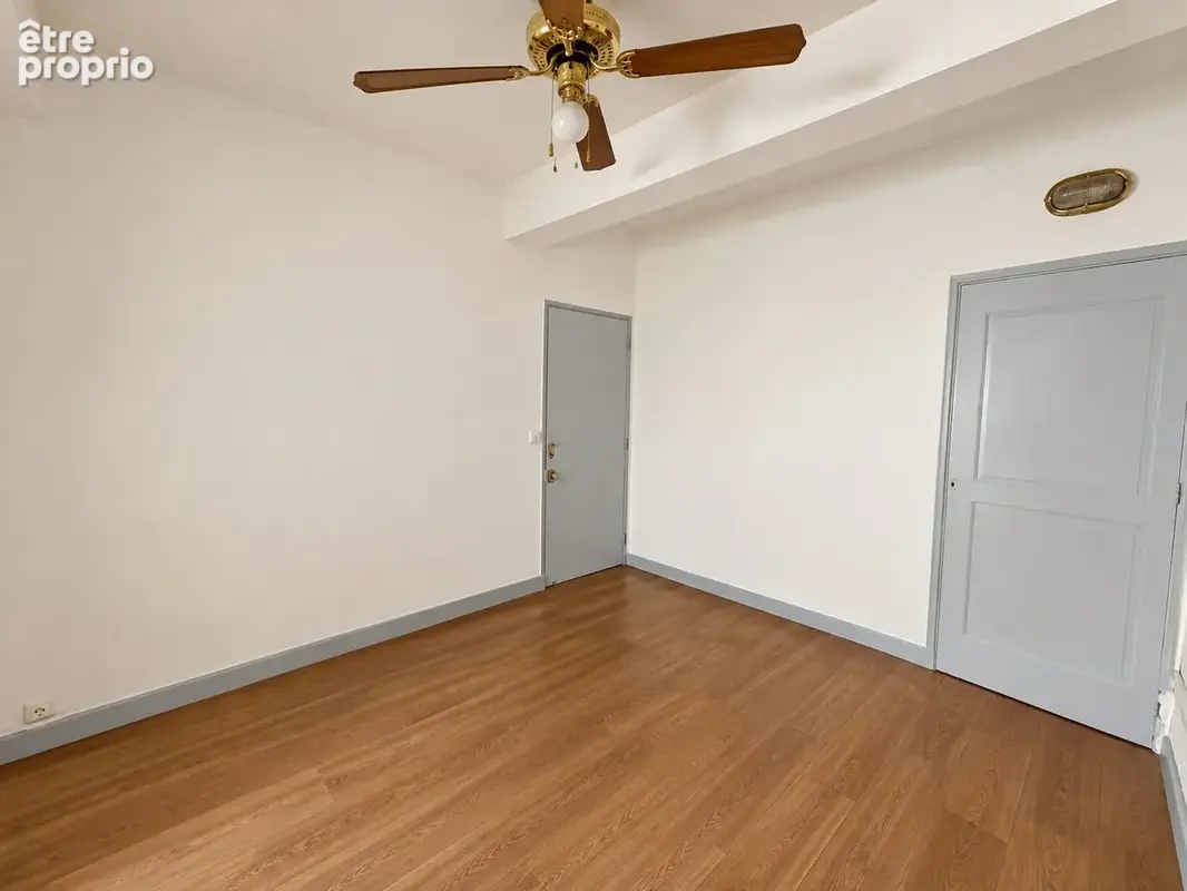 Appartement 1 pièce 23 m² à vendre à Port-Vendres (66660) - photo 5