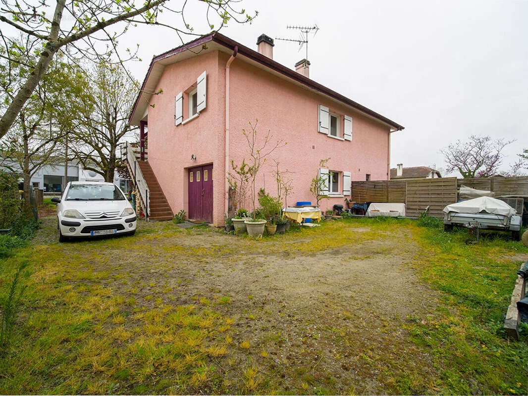 Appartement à AIRE-SUR-L'ADOUR